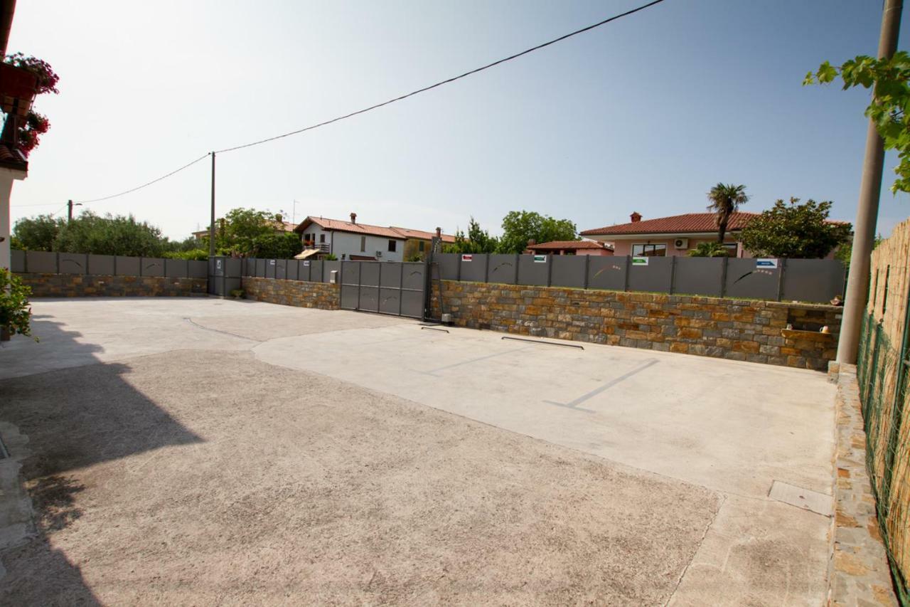 Apartmaji Sobe Zvezda Pobegi Dış mekan fotoğraf